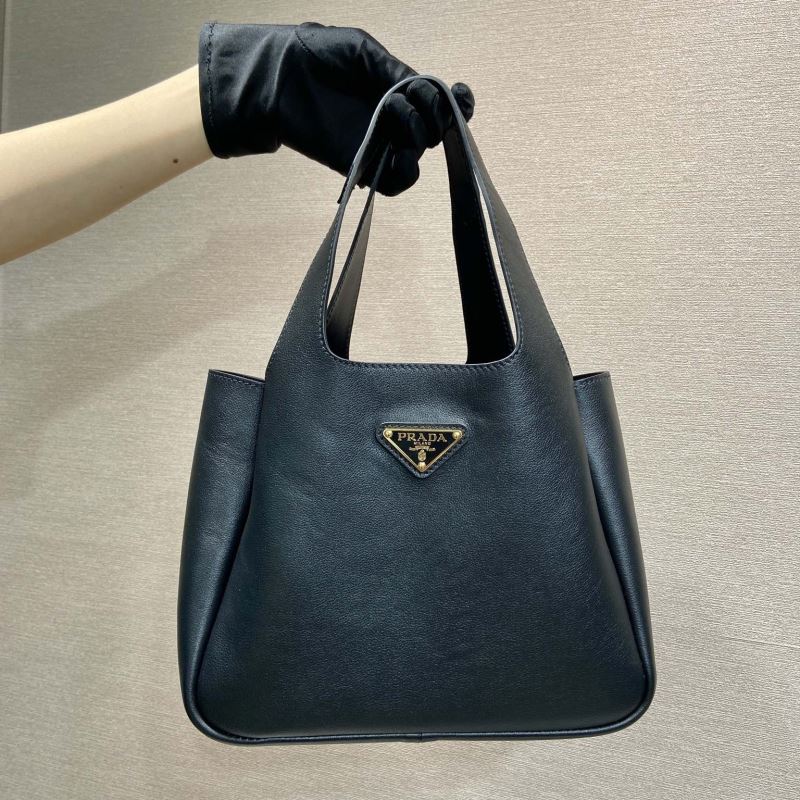 Pra*a bucket bags